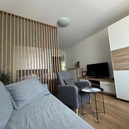 Kalwaryjska Spot Apartment In A Good Location Kraków Zewnętrze zdjęcie