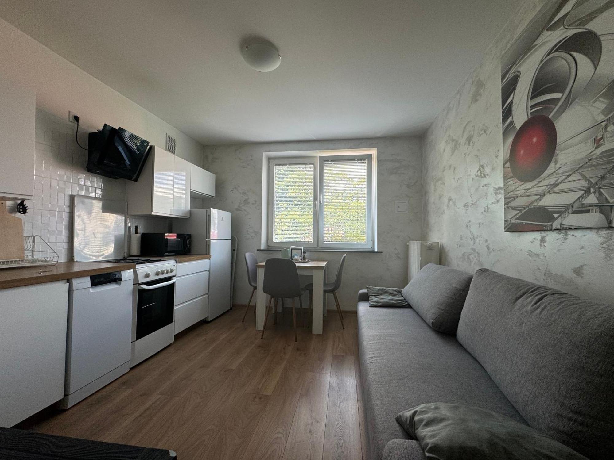 Kalwaryjska Spot Apartment In A Good Location Kraków Zewnętrze zdjęcie